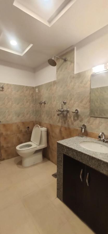 Hotel Pipal Tree Катманду Екстер'єр фото